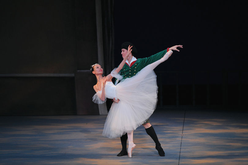 「卒業記念舞踏会」“ラ・シルフィード”