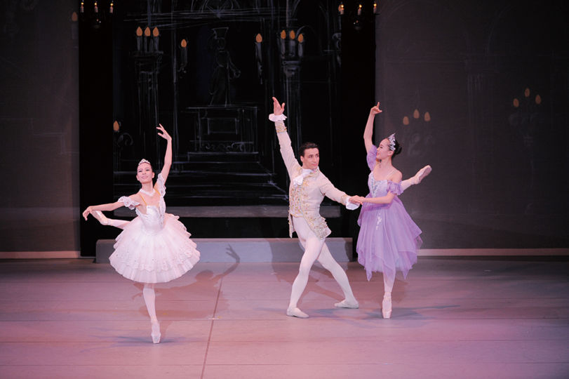 シンデレラ 第2幕 宮廷