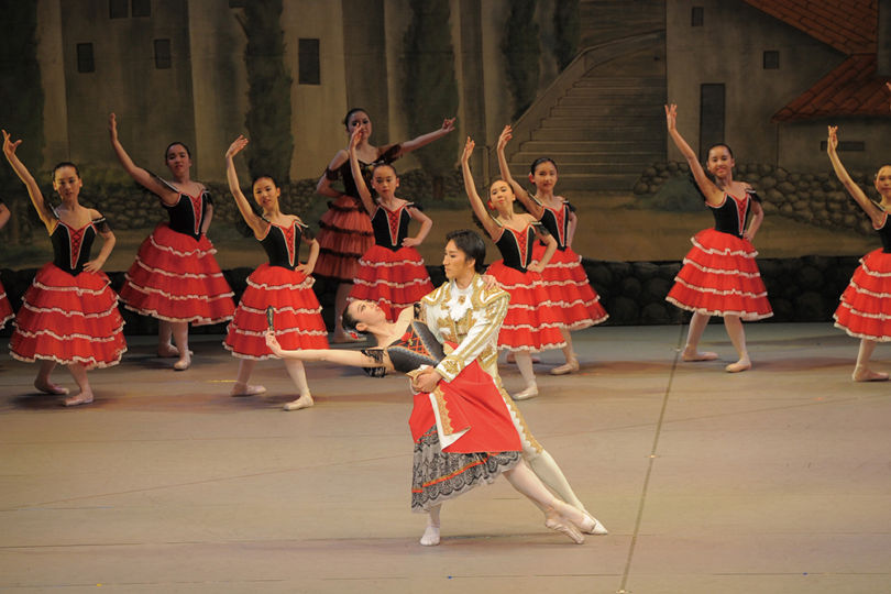 ドンキホーテ 第1幕 バルセロナ広場